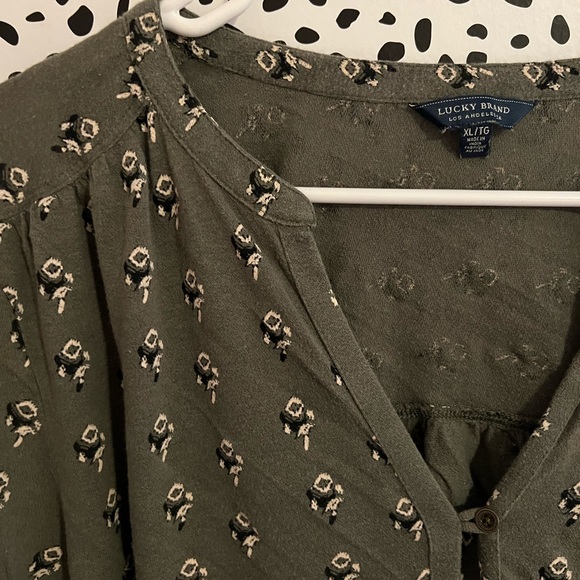 Lucky Brand Blouse Large - Picture 2 of 2